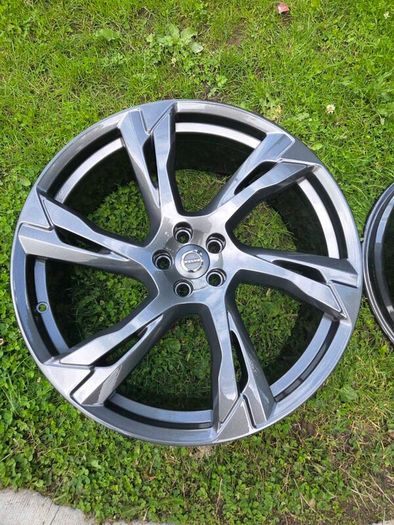 Genuine Volvo Xc90 22" Alloy Wheels