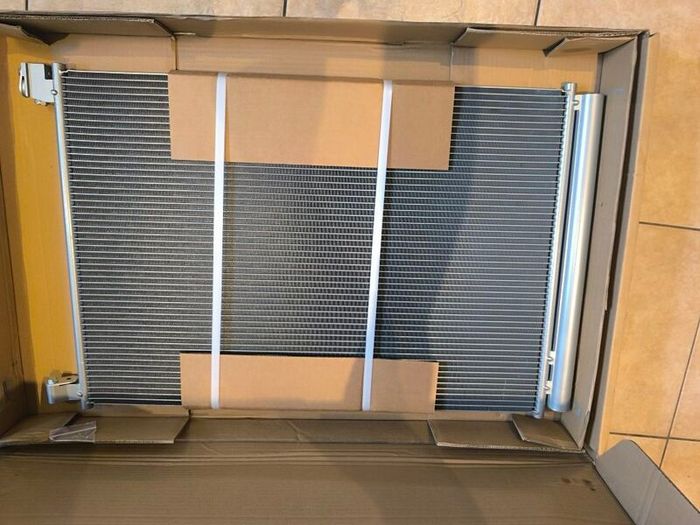 ac condenser Mercedes