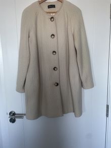 Massimo Dutti Coat size 44