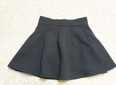 Girls black skirt 8-9