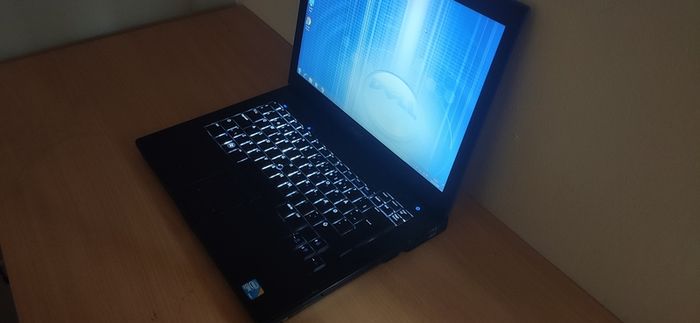 Dell Latitude E6410 Laptop backlit keyboard