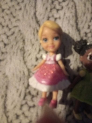 Disney mini princess dolls