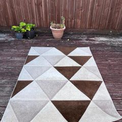 Geometric Style Rectangle Rug - Good Condition