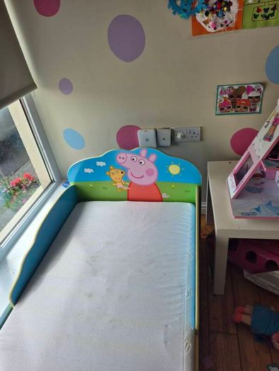 Peppa pig toddler bed