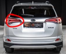 Toyota Rav4 2016 - 2018 Original INNER LEFT Tail / Rear LED light