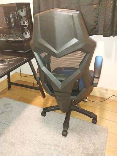 gaming chair