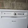 Hotpoint Dishwasher Image 2