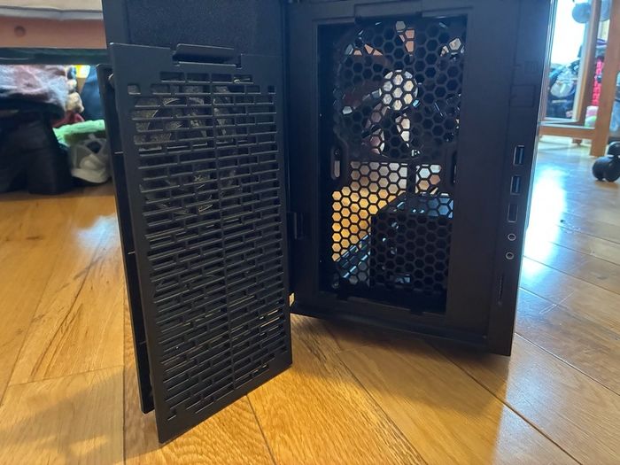 Cooler Master Silencio 352 Micro-ATX PC Case