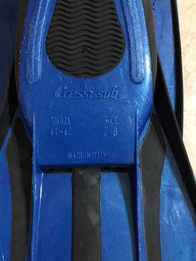 Diving fins