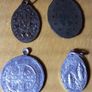four vintage religious medals (h), tub 3 Image 2
