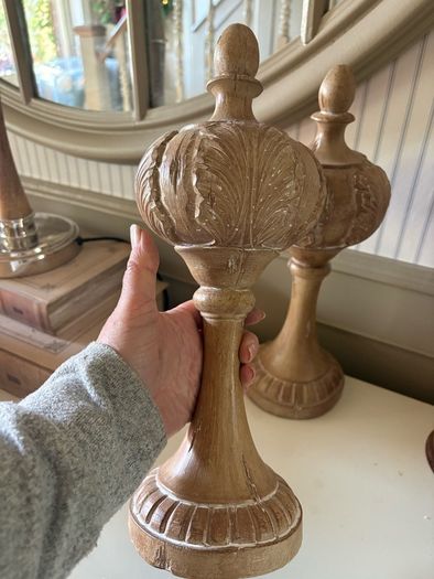 New 37cm high wood effect pumpkin finial with whitewash finish