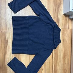Abercrombie & Fitch Gorgeous Cropped Zip-Up
