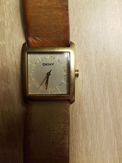 Jam tangan DKNY original