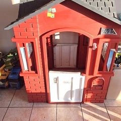 Play house