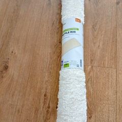 2 Brand New Cream  Long Pile rugs for sale if both together reduced to 40 euro for both