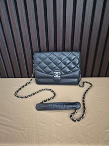 Vintage chanel diana flap bag