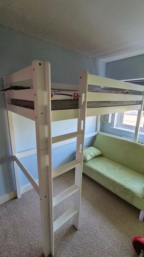 Bed high sleeper