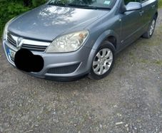 Vauxhall astra h