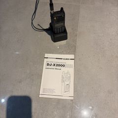 ALINCO DJ-X2000 Radio Receiver Scanner