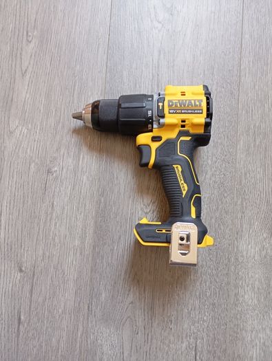 DeWalt dcd799 Combi Drill