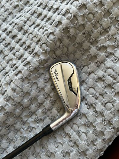 Titleist 2 iron