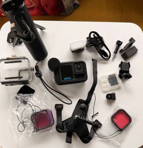 GoPro Hero 13 black creator edition with loads of extras