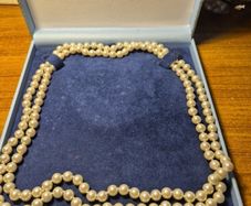 Vintage Faux Pearl Necklace