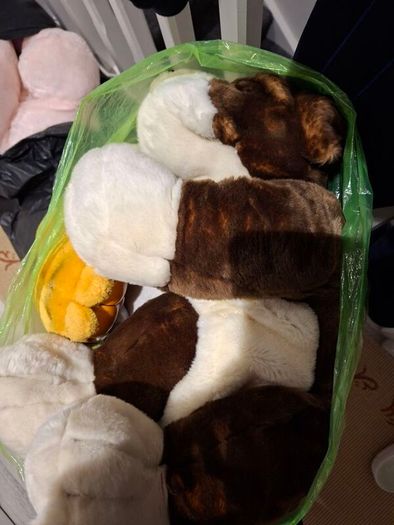 Soft toys/plushes