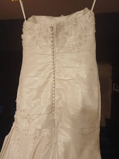 Wedding dress