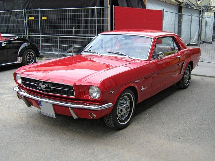 FORD 1964-1965 Mustang Pony Chrome Grill Emblem Display Muscle Car