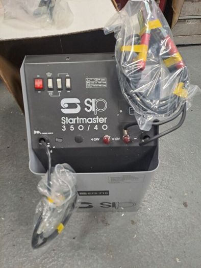 professional workshop  car starter/charger