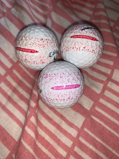 (3) Callaway supersoft golf balls