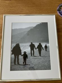 Dunnes silver frame 8 x 10 inch
