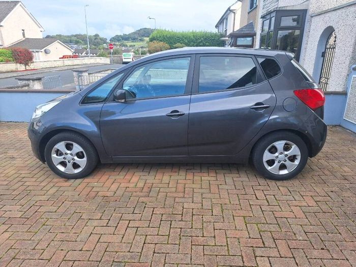kia Venga 1.6  Automatic