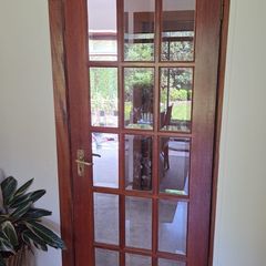 Glass pane door