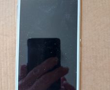 Sony Xperia,Large Screen White Mobile Phone, Pattern Locked, Excellent cosmetic condition, for parts or repair
