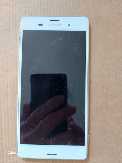 Sony Xperia,Large Screen White Mobile Phone, Pattern Locked, Excellent cosmetic condition, for parts or repair
