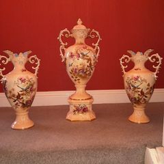 Garniature Vase Set