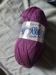 Acrylic wool 100g DK purple NEW