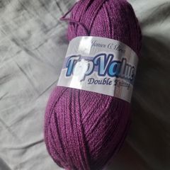 Acrylic wool 100g DK purple NEW