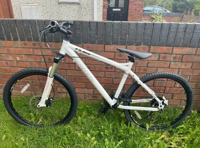 Carrera Fury 18" Mountain bike