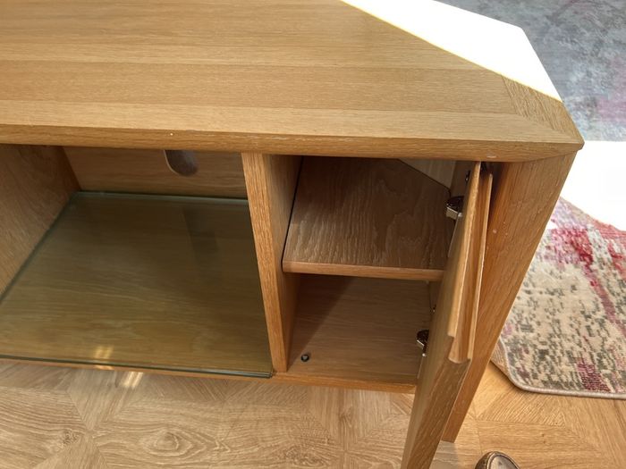 tv unit