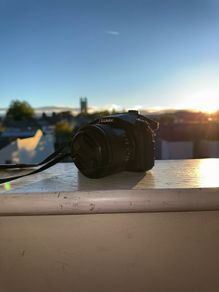 Panasonic Lumix DMCFZ1000 4K Camera Leica Lens Accessories