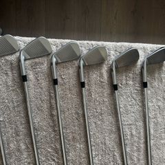 golf clubs