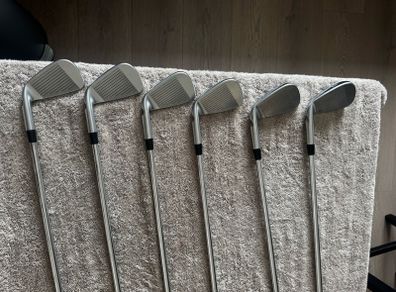 golf clubs