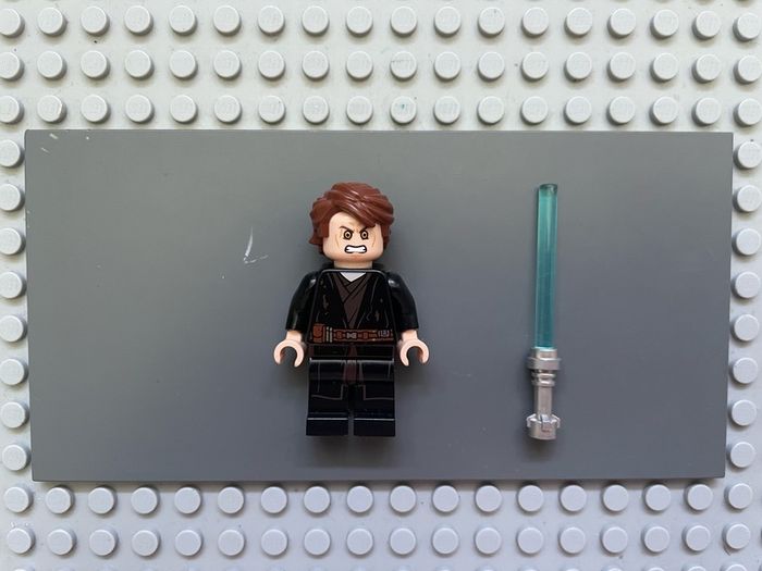 lego Star Wars sw1083 Anakin Skywalker minifigure (Dirt Stains)