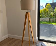Floor lamp