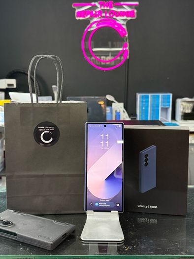 Samsung Z fold 6 256GIG