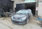 2010 toyota avensis 2.0 d4d breaking