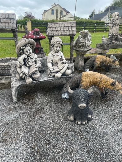 garden ornaments